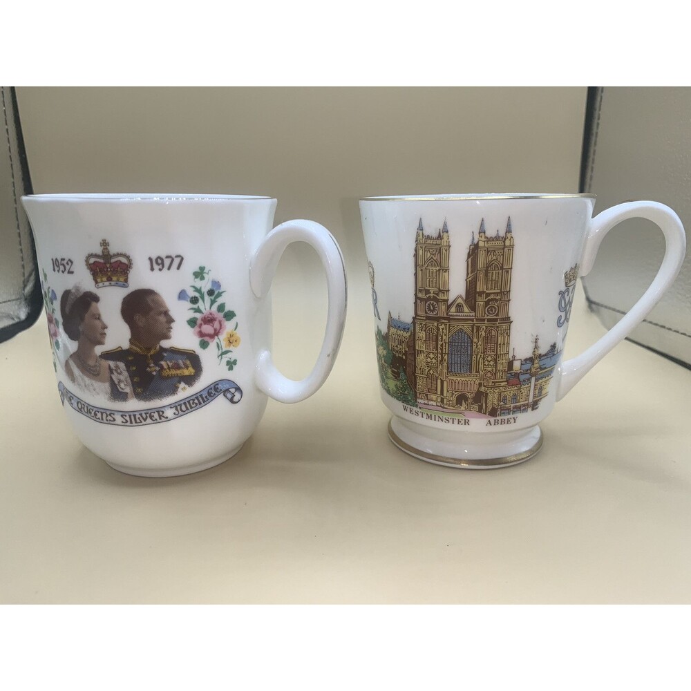 Lot Of 2 VTG Queen Elizabeth Silver Jubilee Tea Cups Fine Bone China Made In Eng